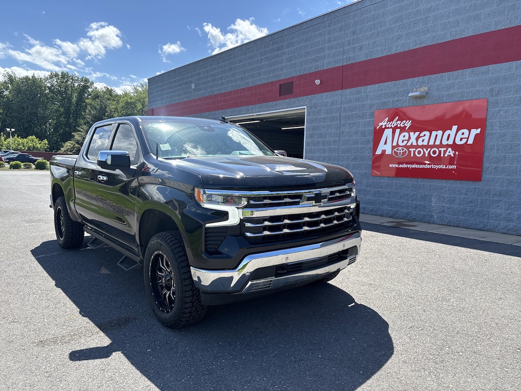 Used 2022 Chevrolet Silverado 1500 LTZ Truck Crew Cab