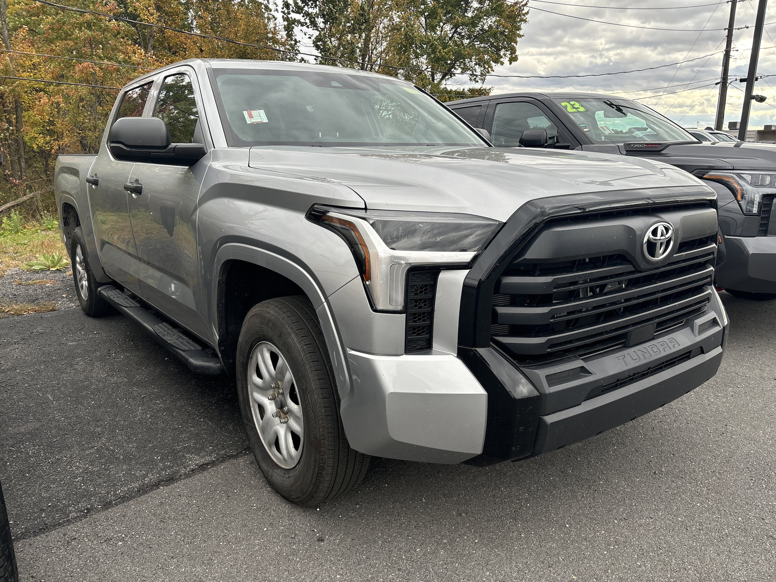 2022 Toyota Tundra SR's photo