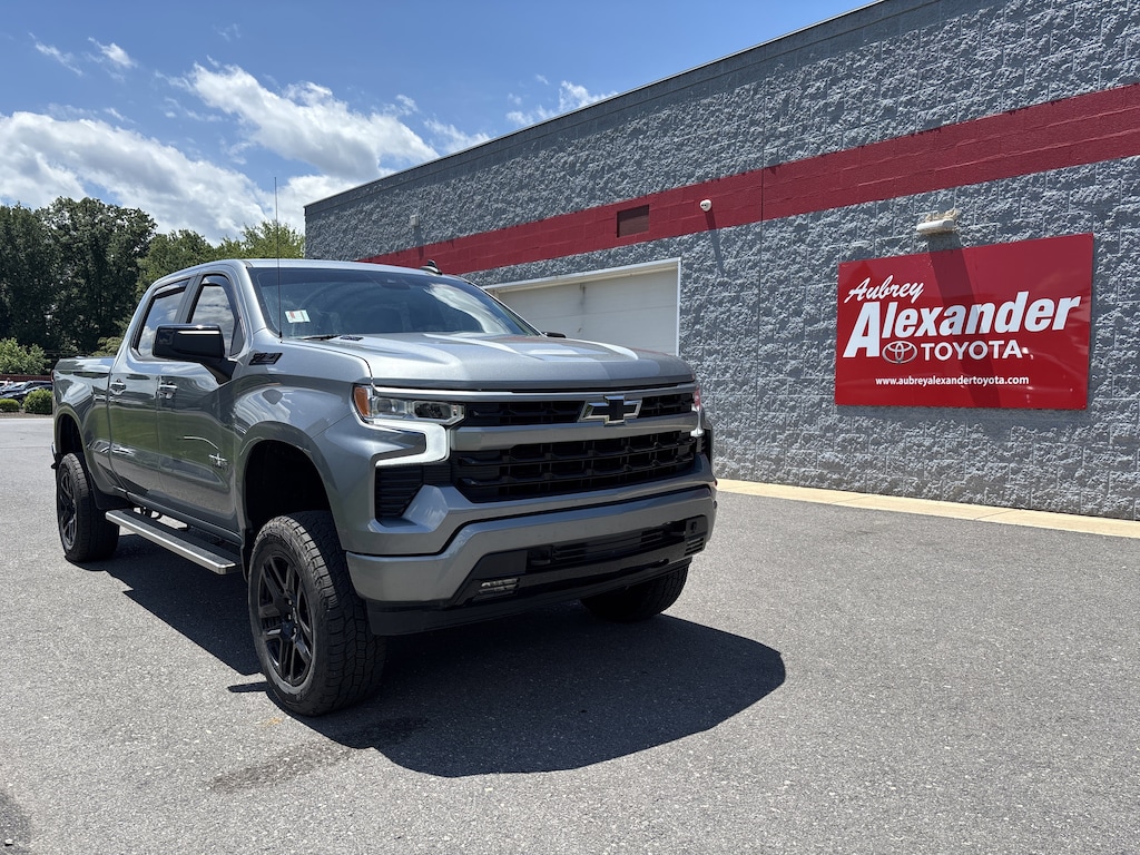 Used 2023 Chevrolet Silverado 1500 RST Truck Crew Cab