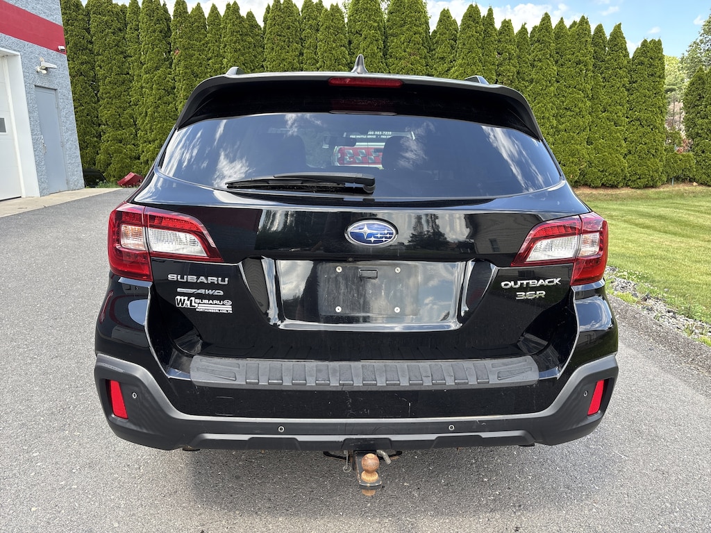 Used 2018 Subaru Outback 3.6R Touring with Starlink SUV