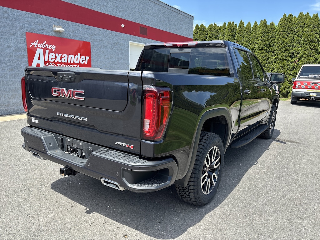 Used 2025 GMC Sierra 1500 AT4 Truck Crew Cab
