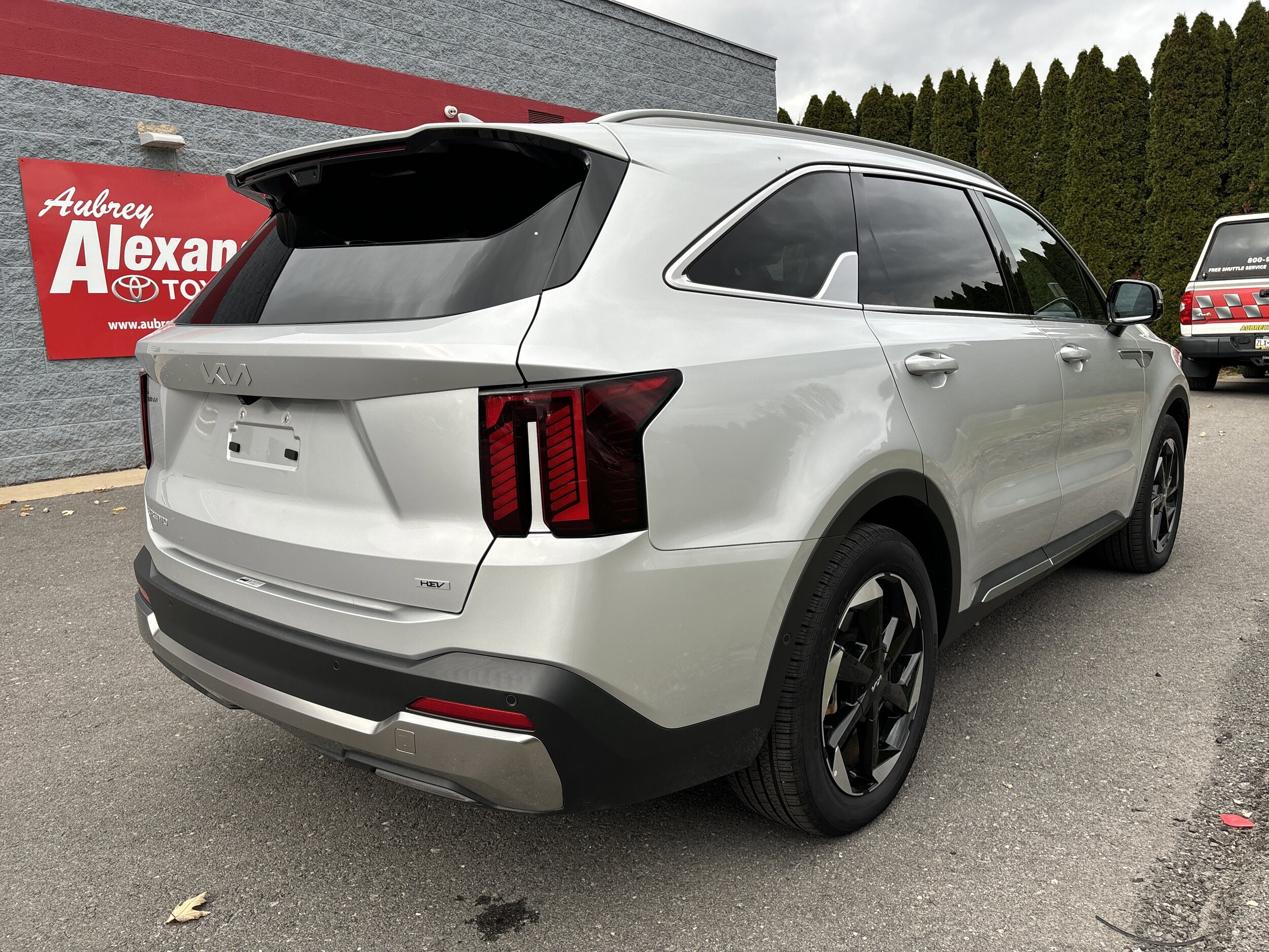 2025 Kia Sorento Hybrid SX Prestige photo 2