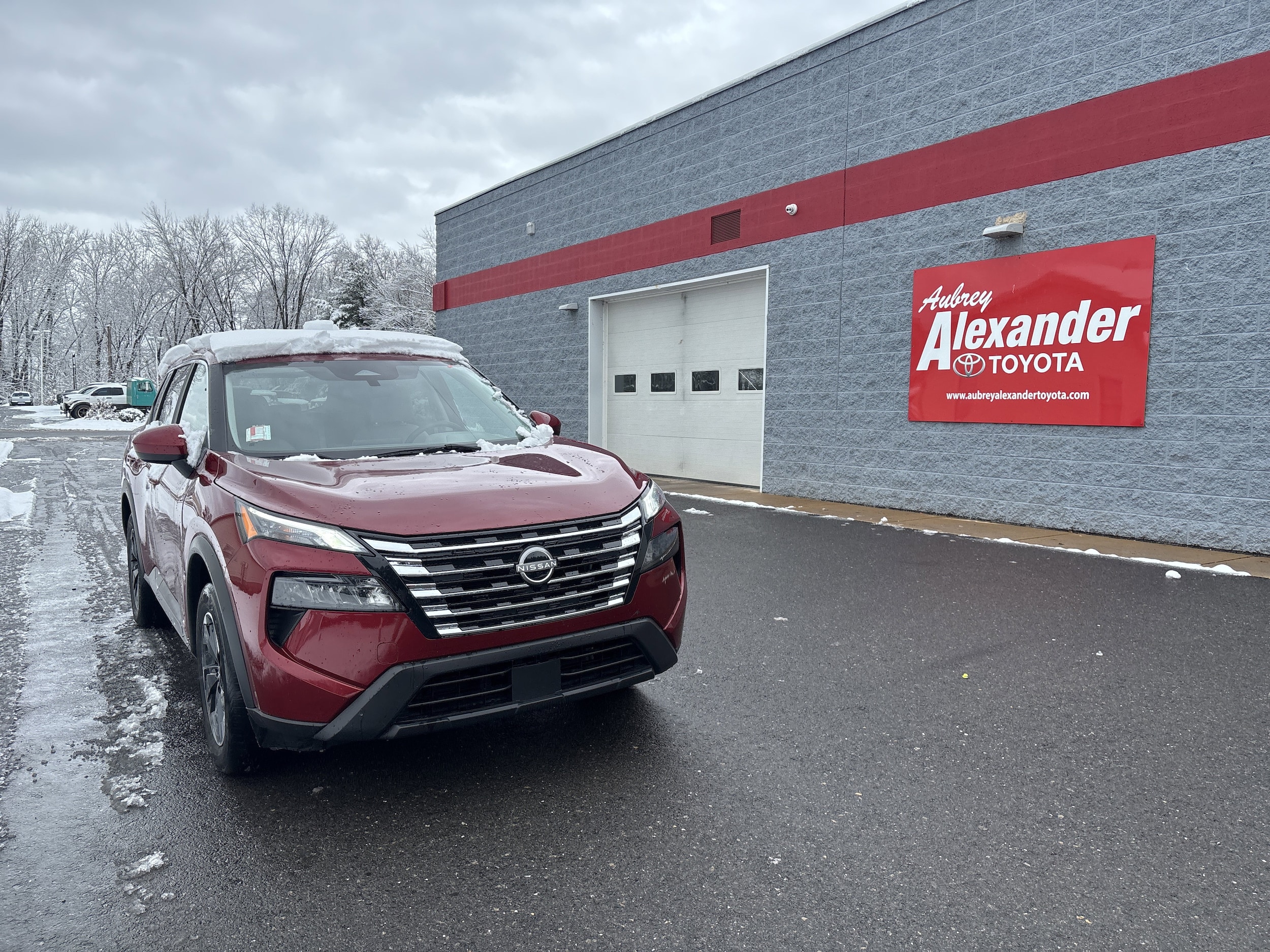 2024 Nissan Rogue SV