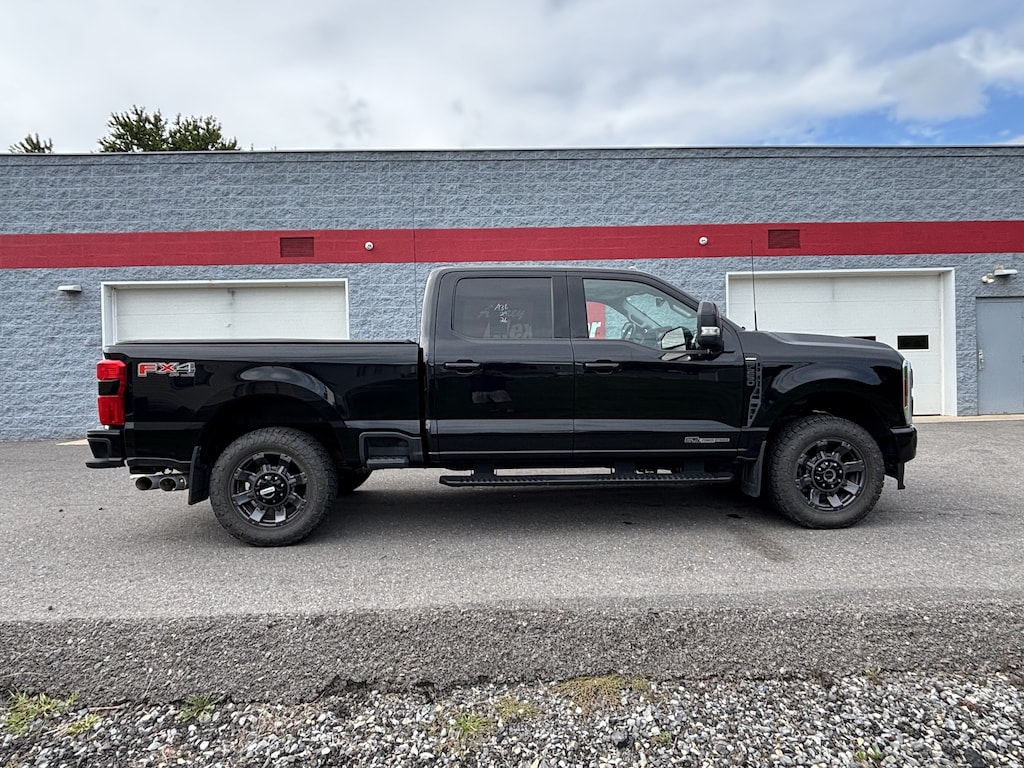 Used 2024 Ford Super Duty F-250 SRW Truck Crew Cab