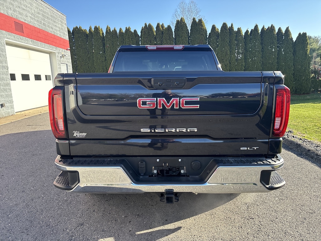 Used 2025 GMC Sierra 1500 SLT Truck Crew Cab