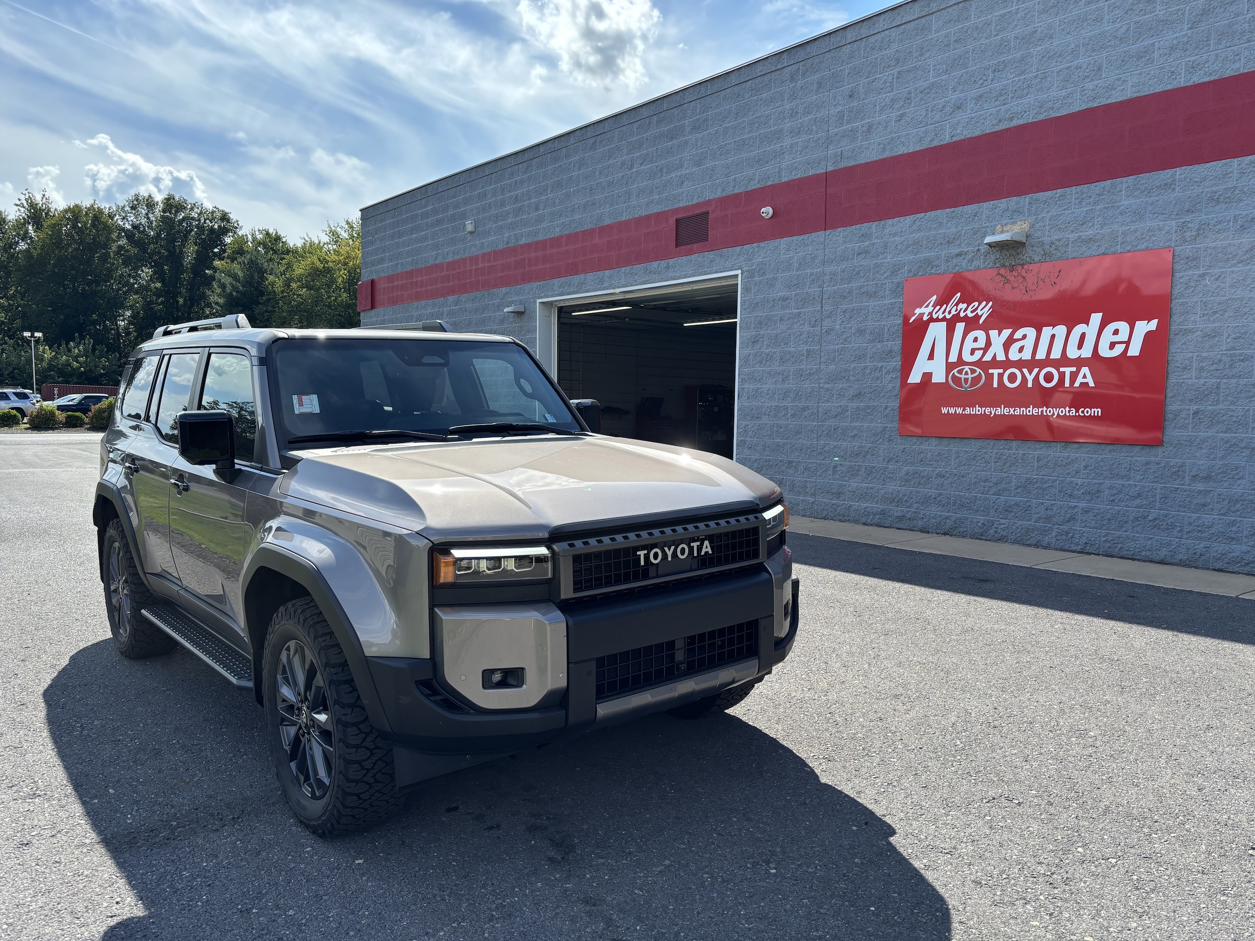 2027 Toyota Land Cruiser