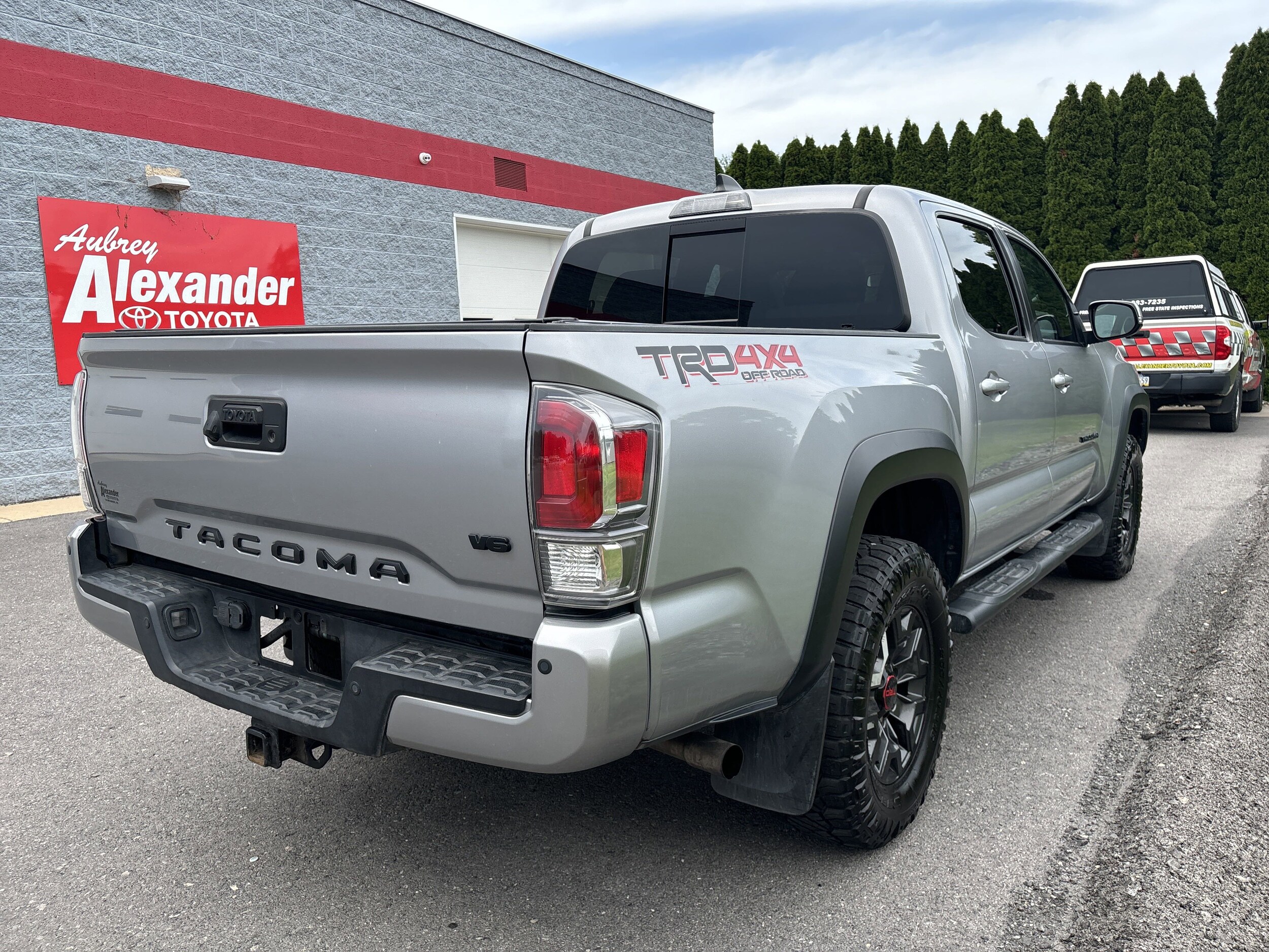 2021 Toyota Tacoma 4x4 SR Double Cab V6 photo 3