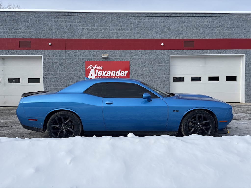 Used 2023 Dodge Challenger R/T Coupe