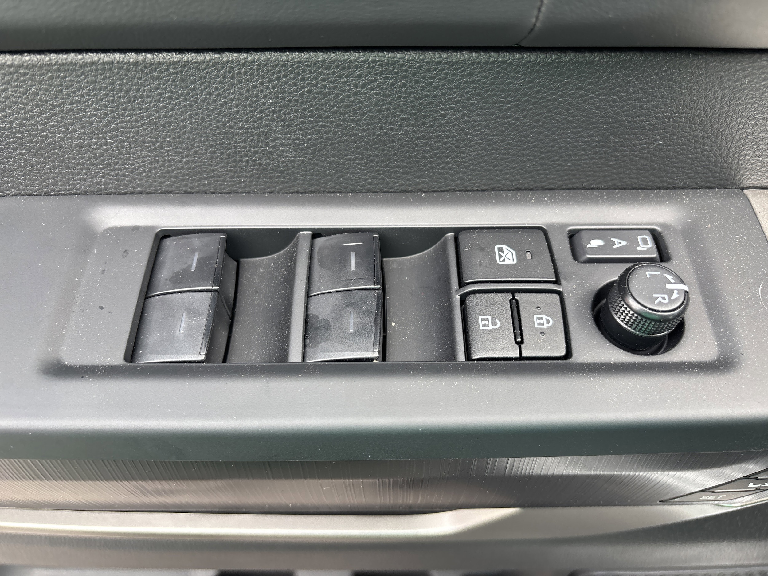 2026 Toyota Tundra Platinum - Photo 16