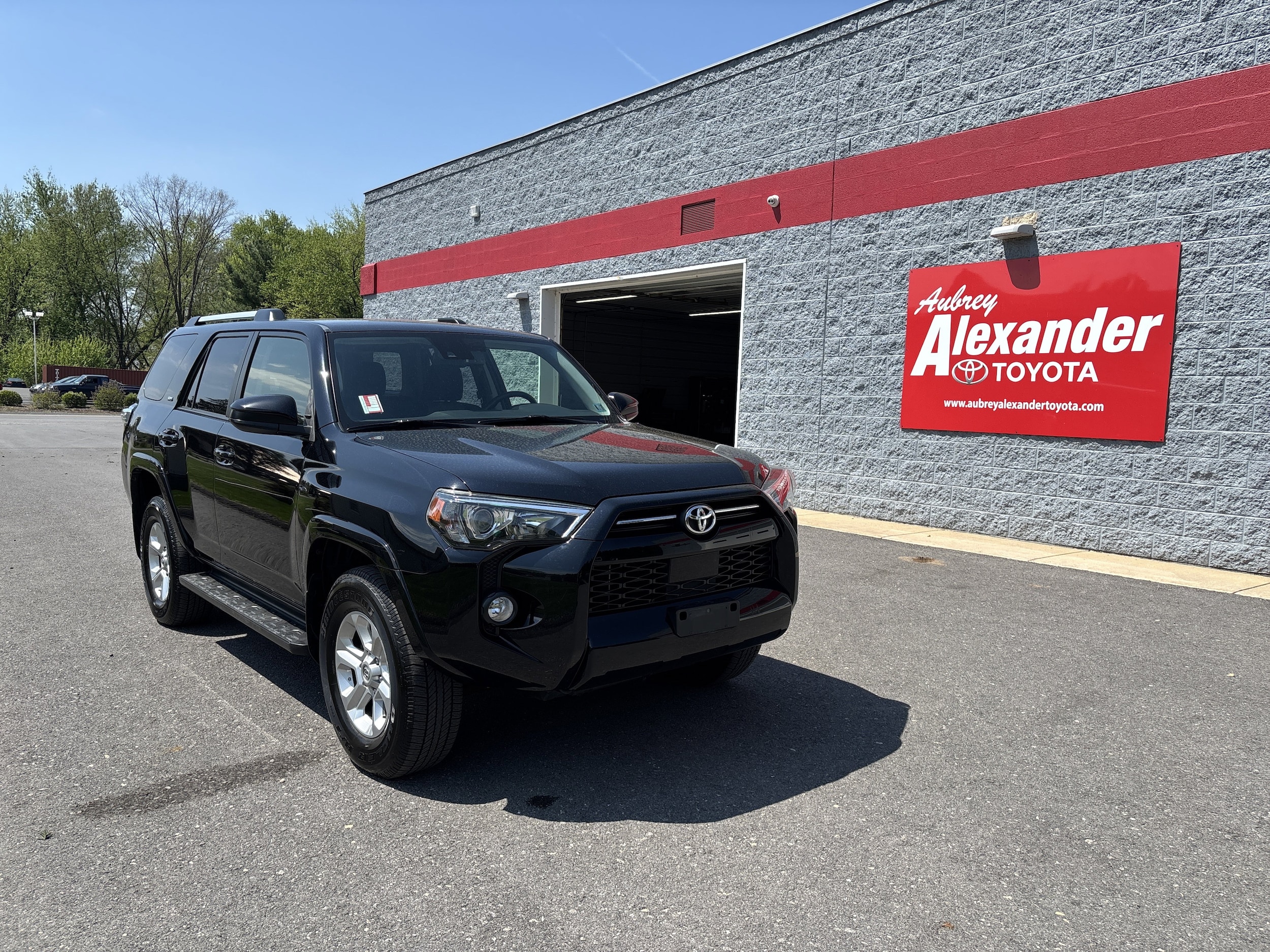 2020 Toyota 4Runner SR5 4WD V6's photo