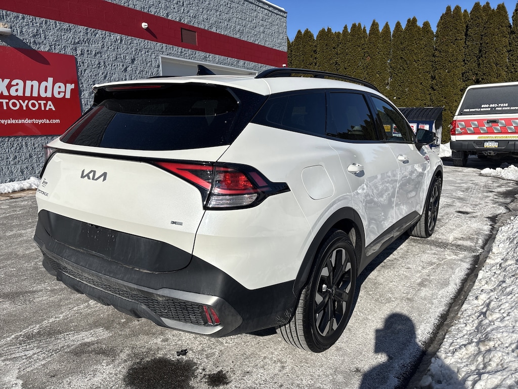 Used 2023 Kia Sportage Plug-In Hybrid X-Line SUV