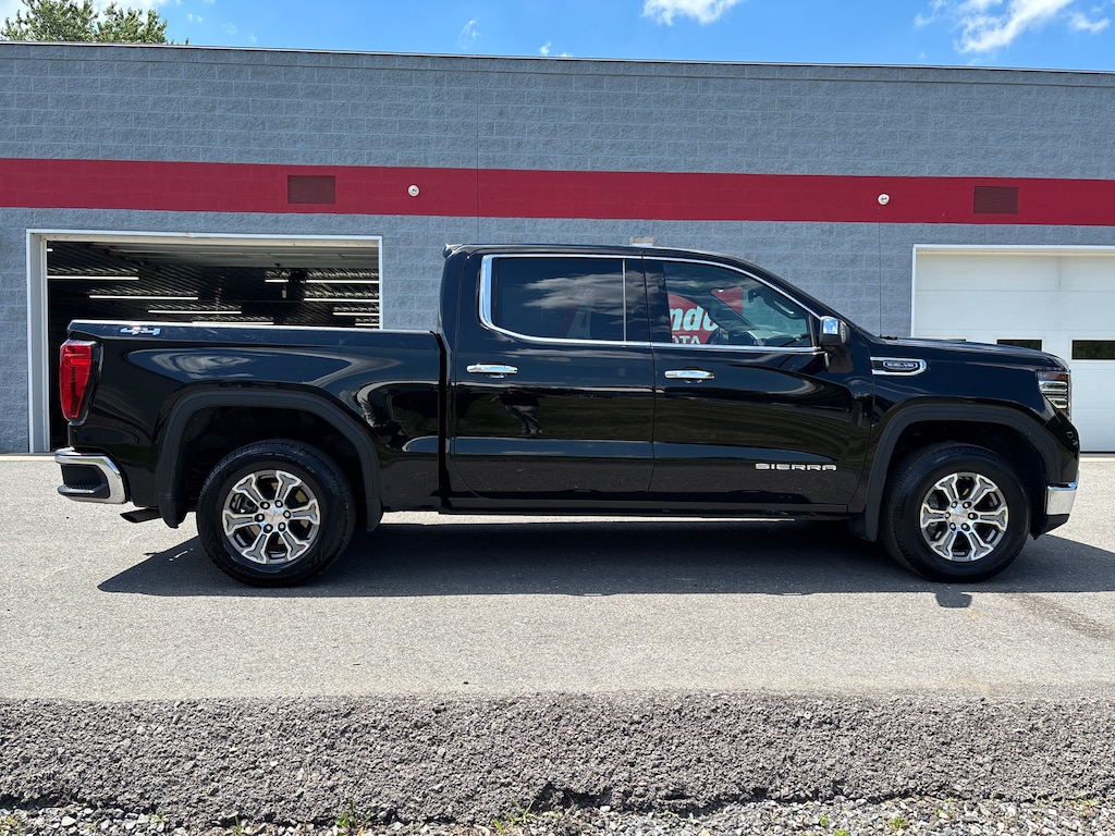 Used 2025 GMC Sierra 1500 SLT Truck Crew Cab