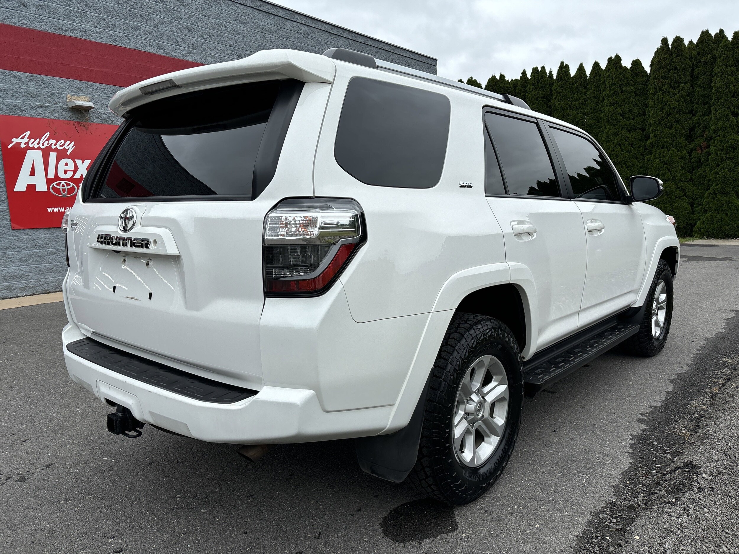 2019 Toyota 4Runner SR5 Premium photo 3