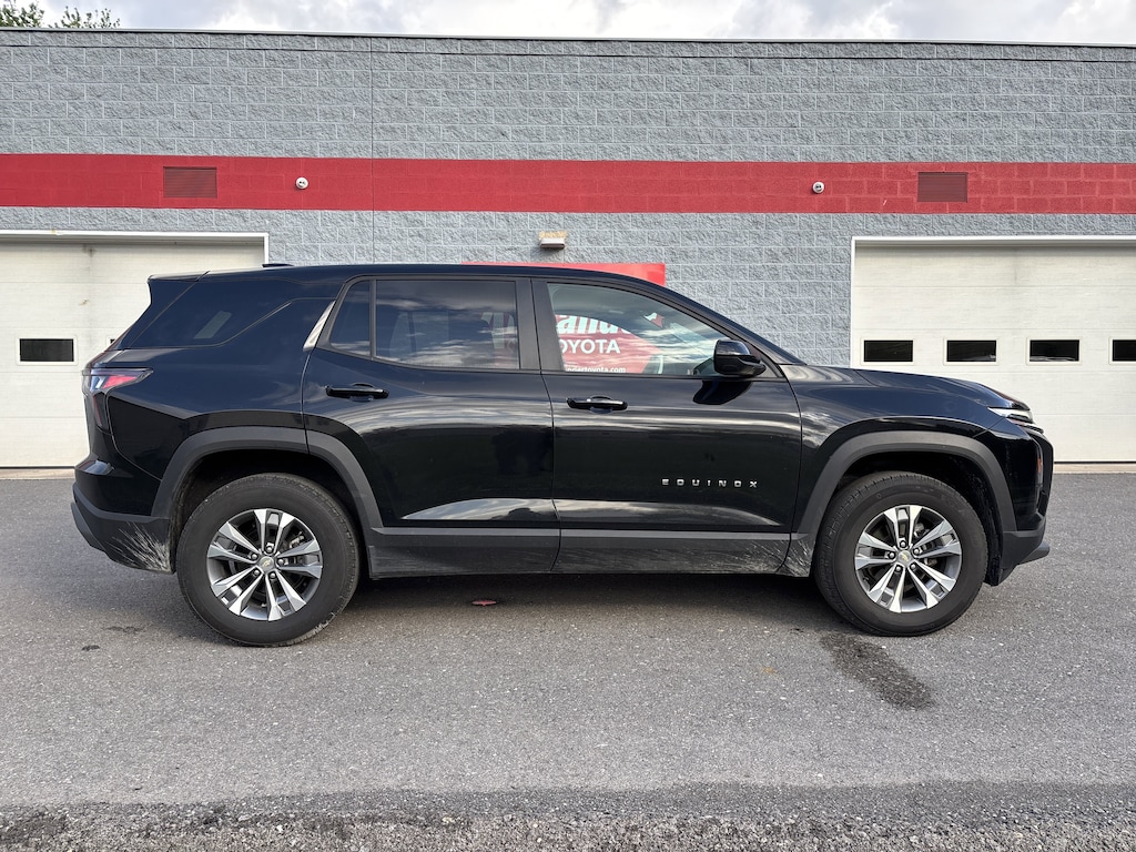Used 2025 Chevrolet Equinox LT SUV