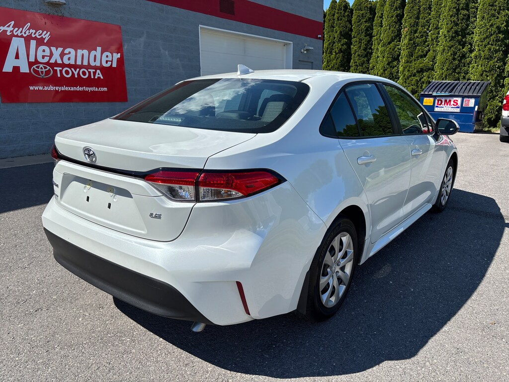 Used 2025 Toyota Corolla LE Sedan