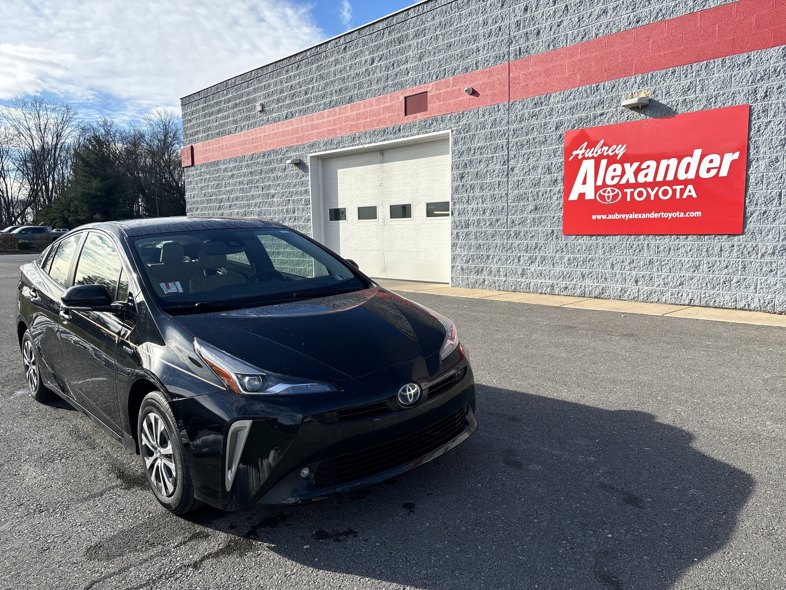 2019 Toyota Prius XLE