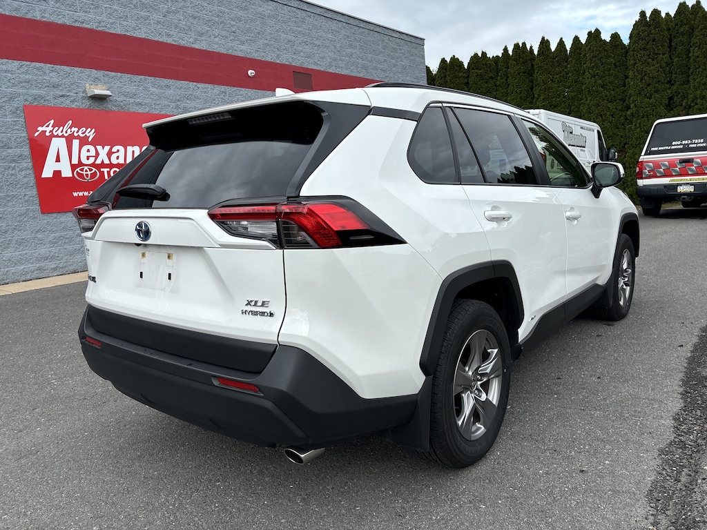Used 2024 Toyota RAV4 XLE SUV