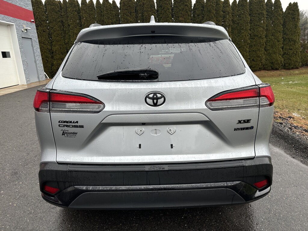 Used 2023 Toyota Corolla Cross XSE SUV