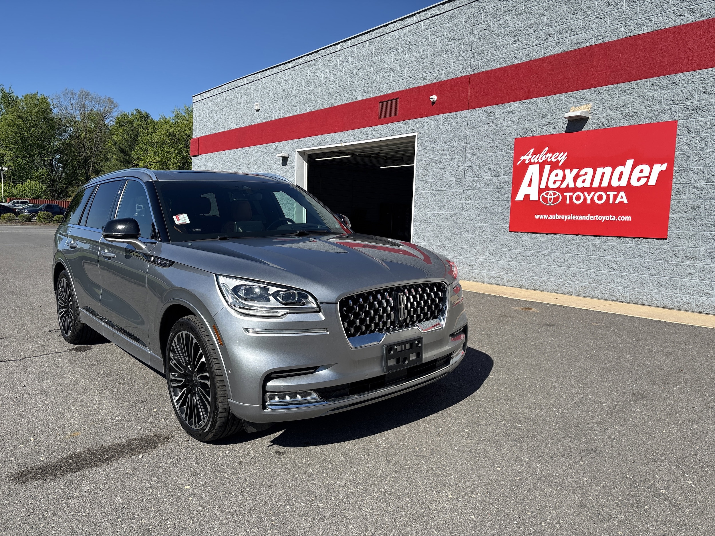 2023 Lincoln Aviator