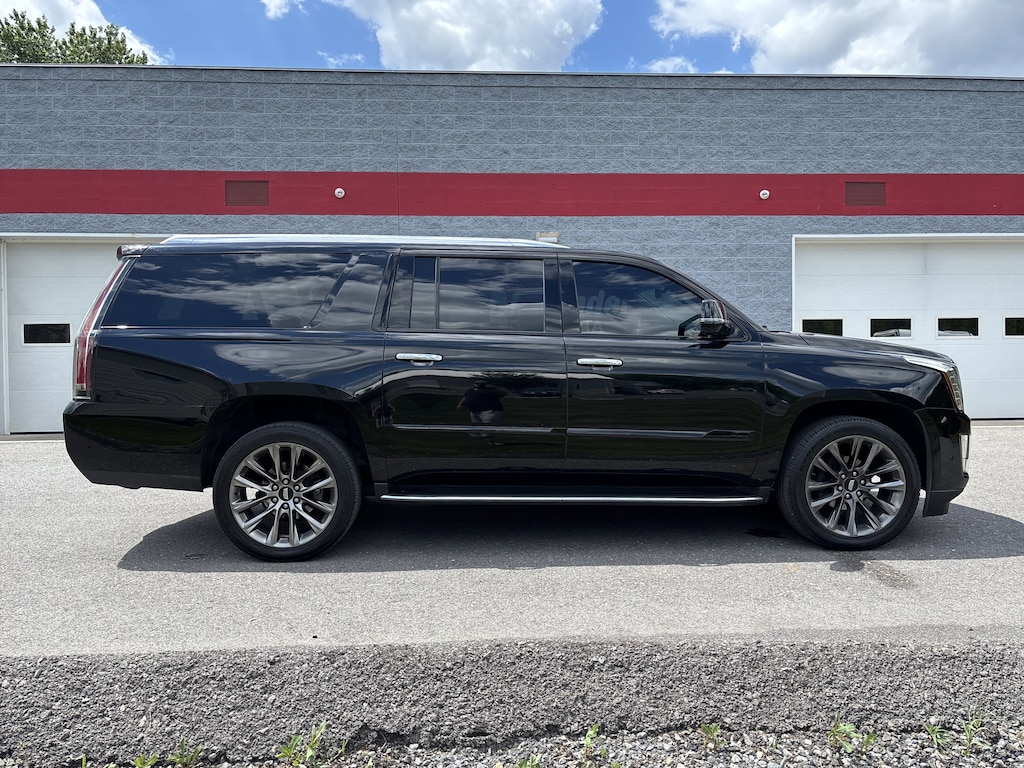 Used 2019 CADILLAC Escalade ESV Luxury SUV