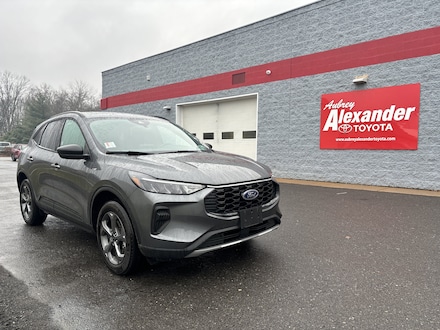 2025 Ford Escape ST-Line SUV