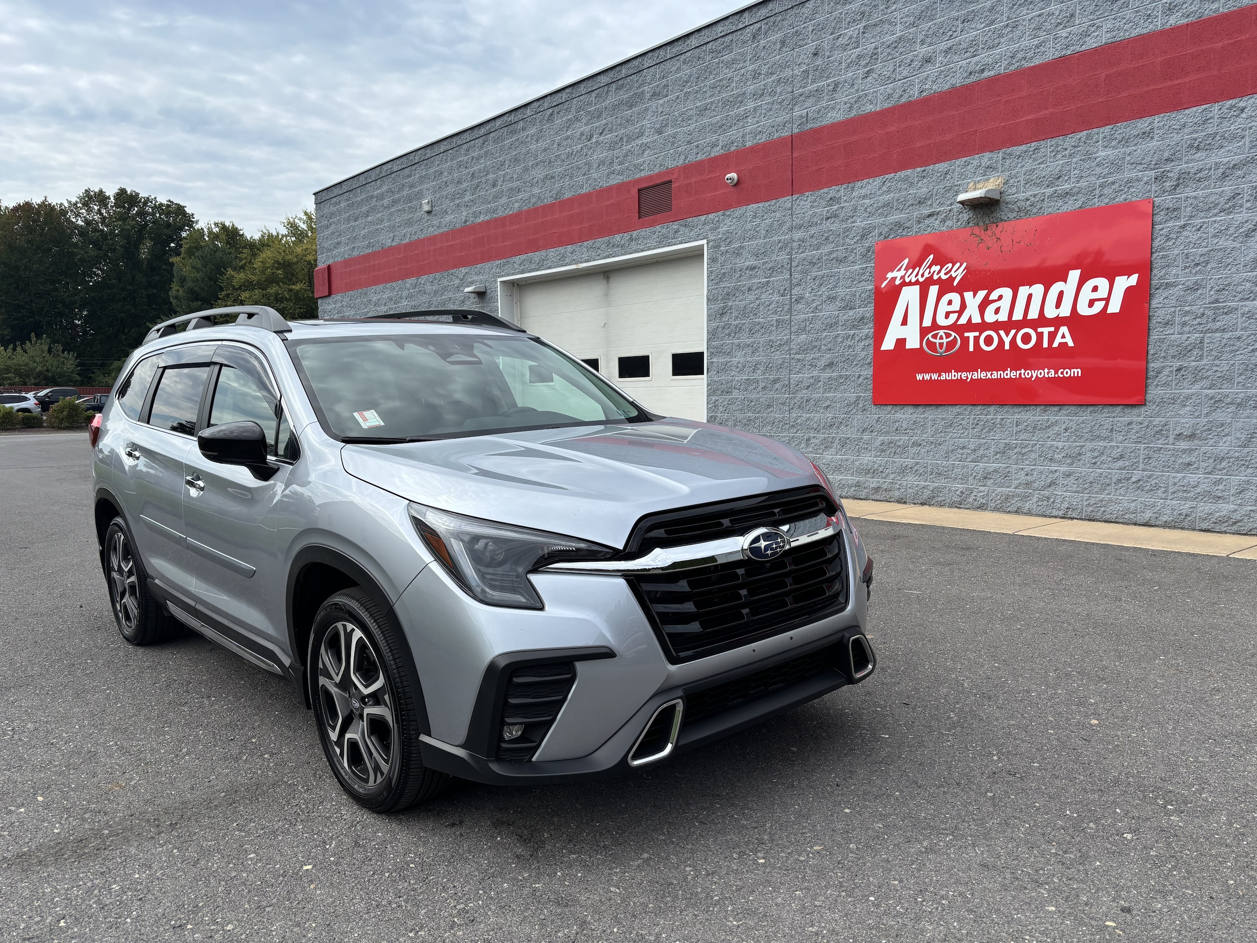 2025 Subaru Ascent Touring