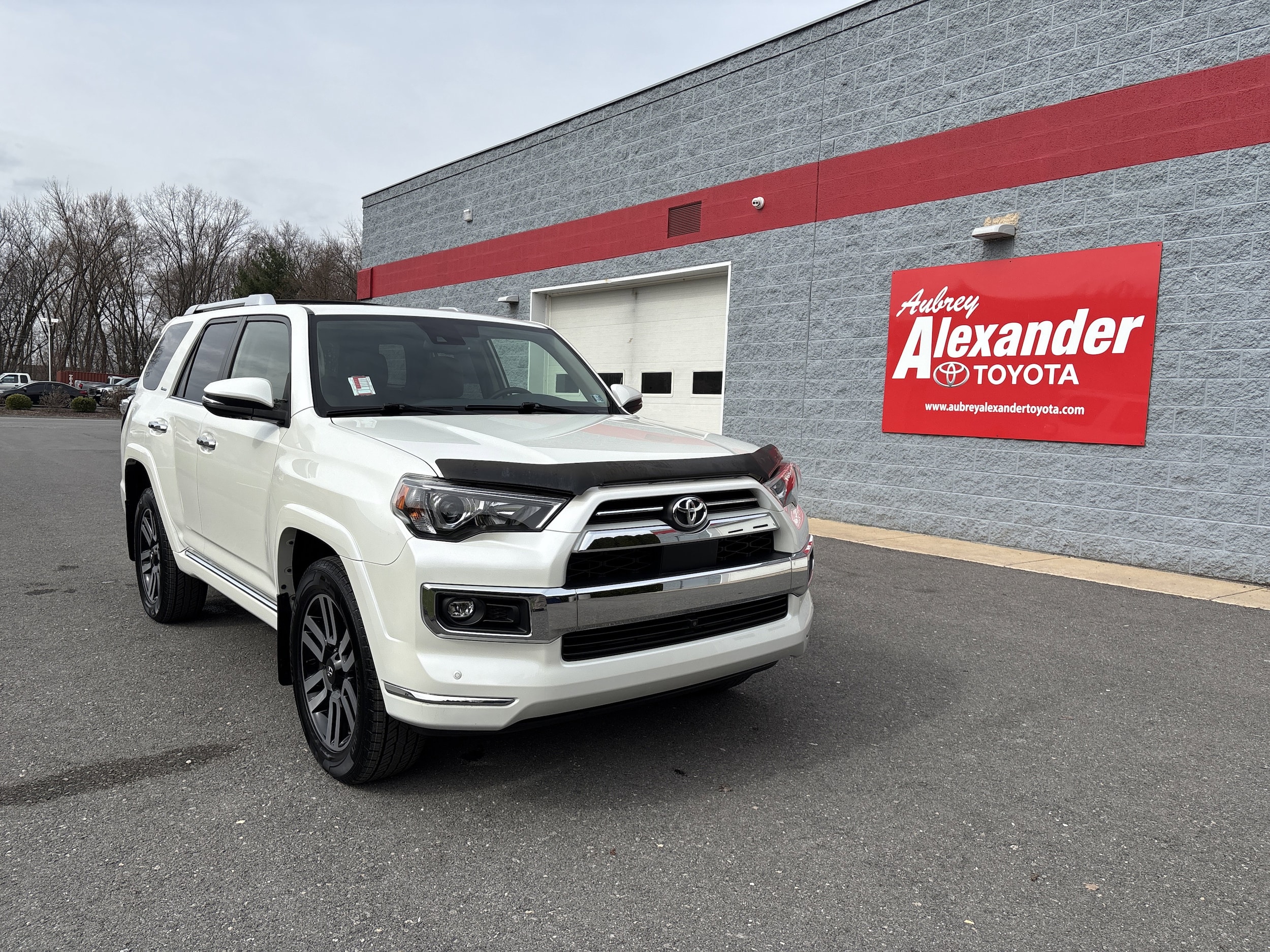 2022 Toyota 4Runner Limited 4WD V6's photo