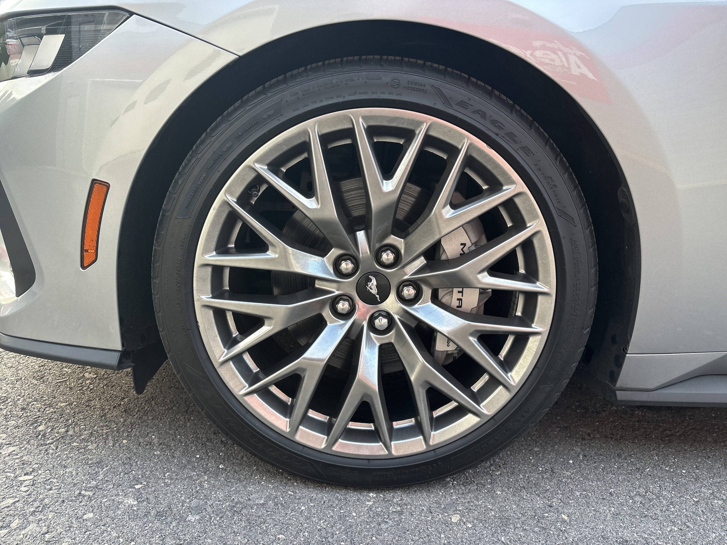 2024 Ford Mustang GT Premium - Photo 11