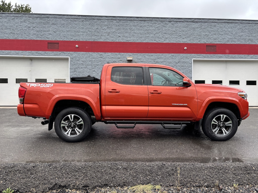 Used 2016 Toyota Tacoma TRD Sport V6 Truck Double Cab