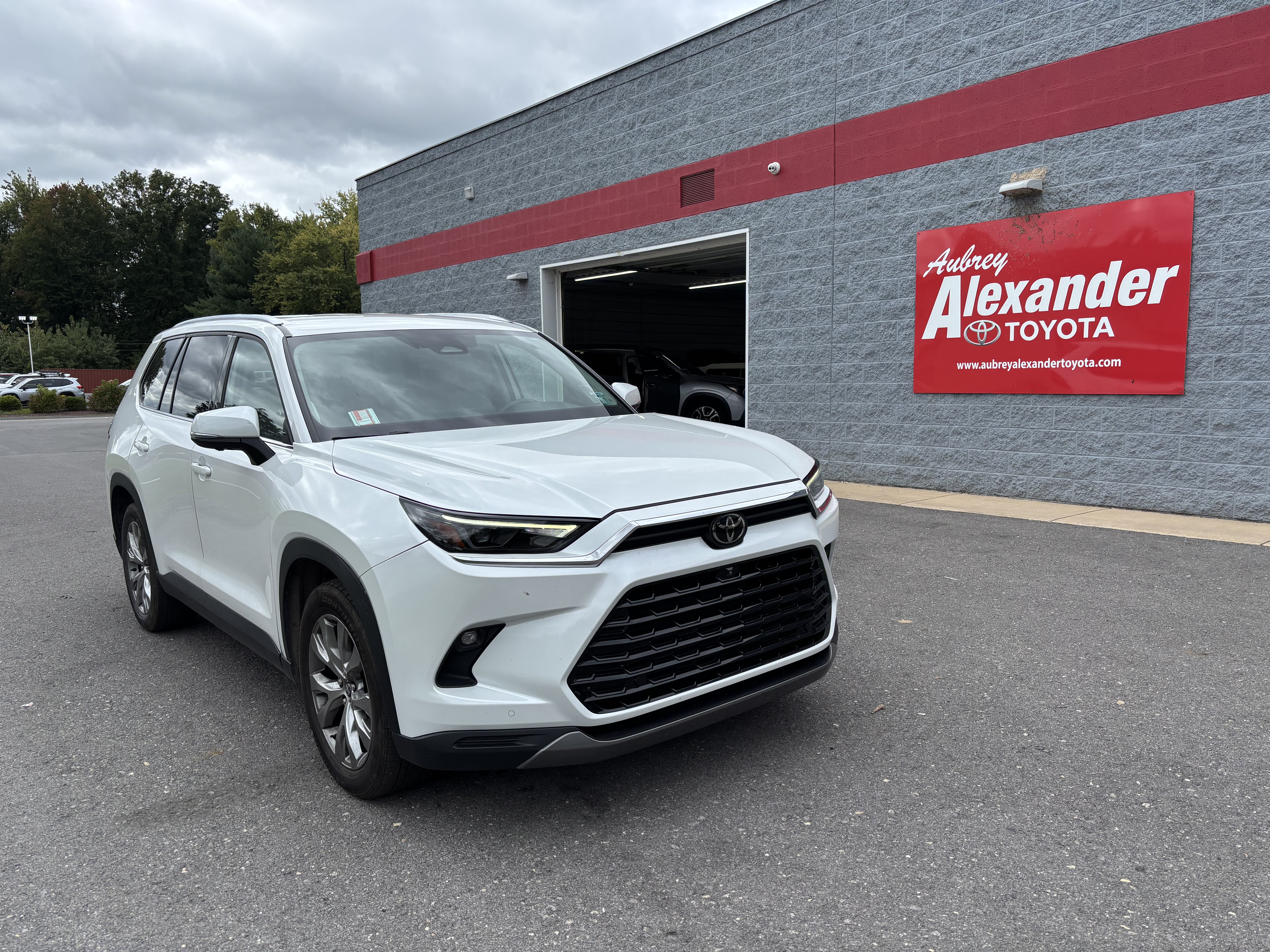  Toyota Grand Highlander