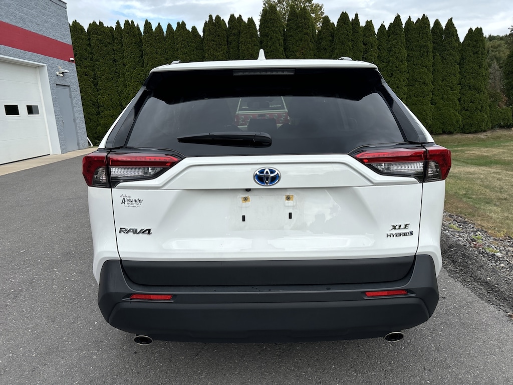 Used 2024 Toyota RAV4 XLE SUV