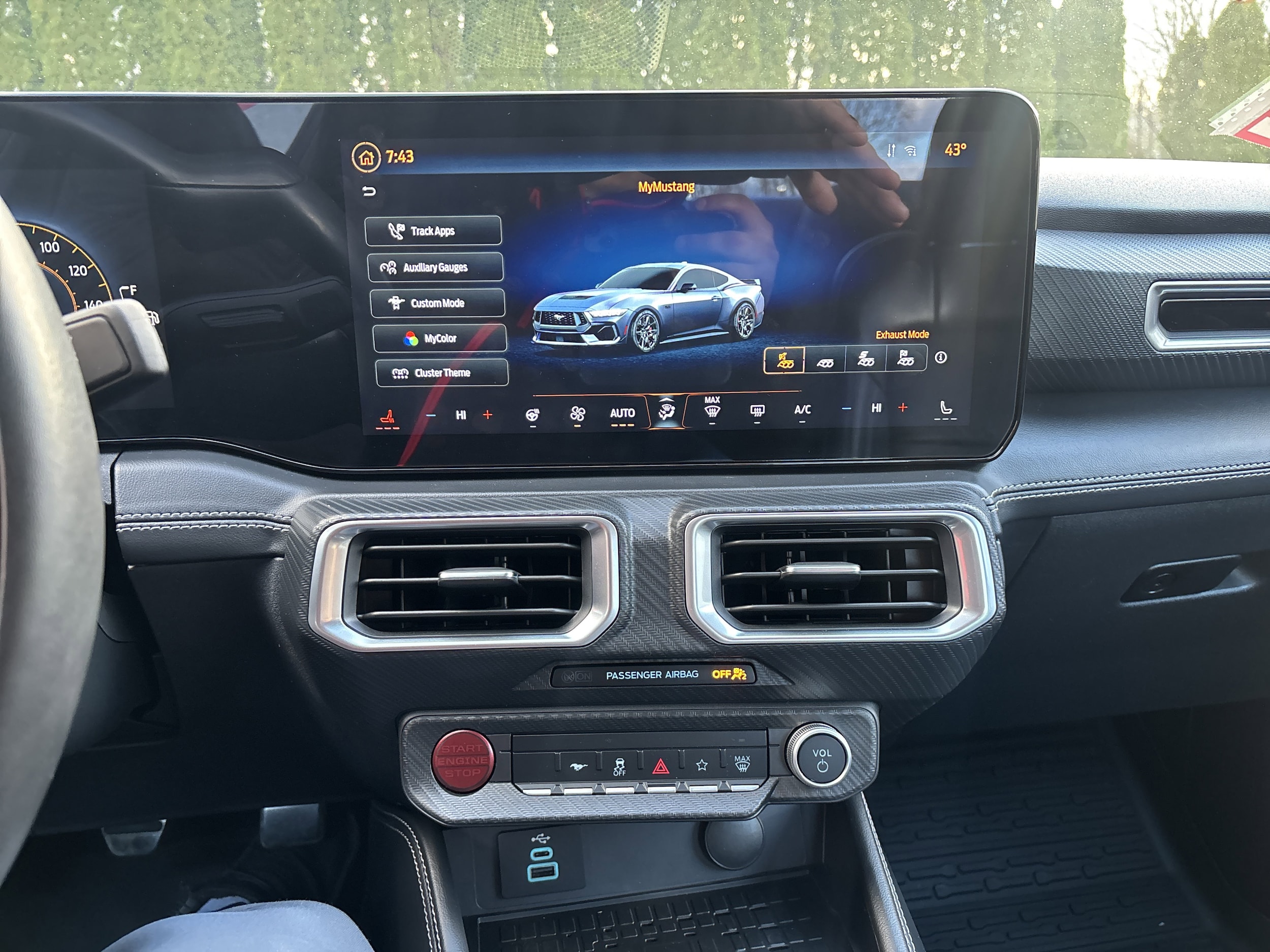 2024 Ford Mustang GT Premium - Photo 23