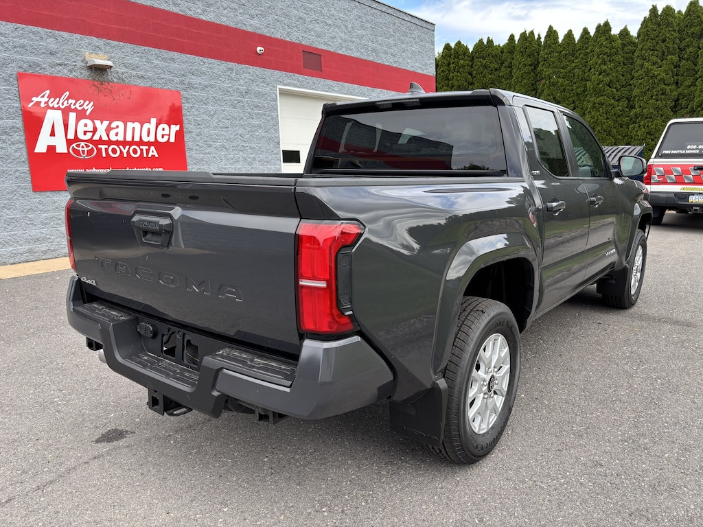 New 2026 Toyota Tacoma SR5 Truck Double Cab
