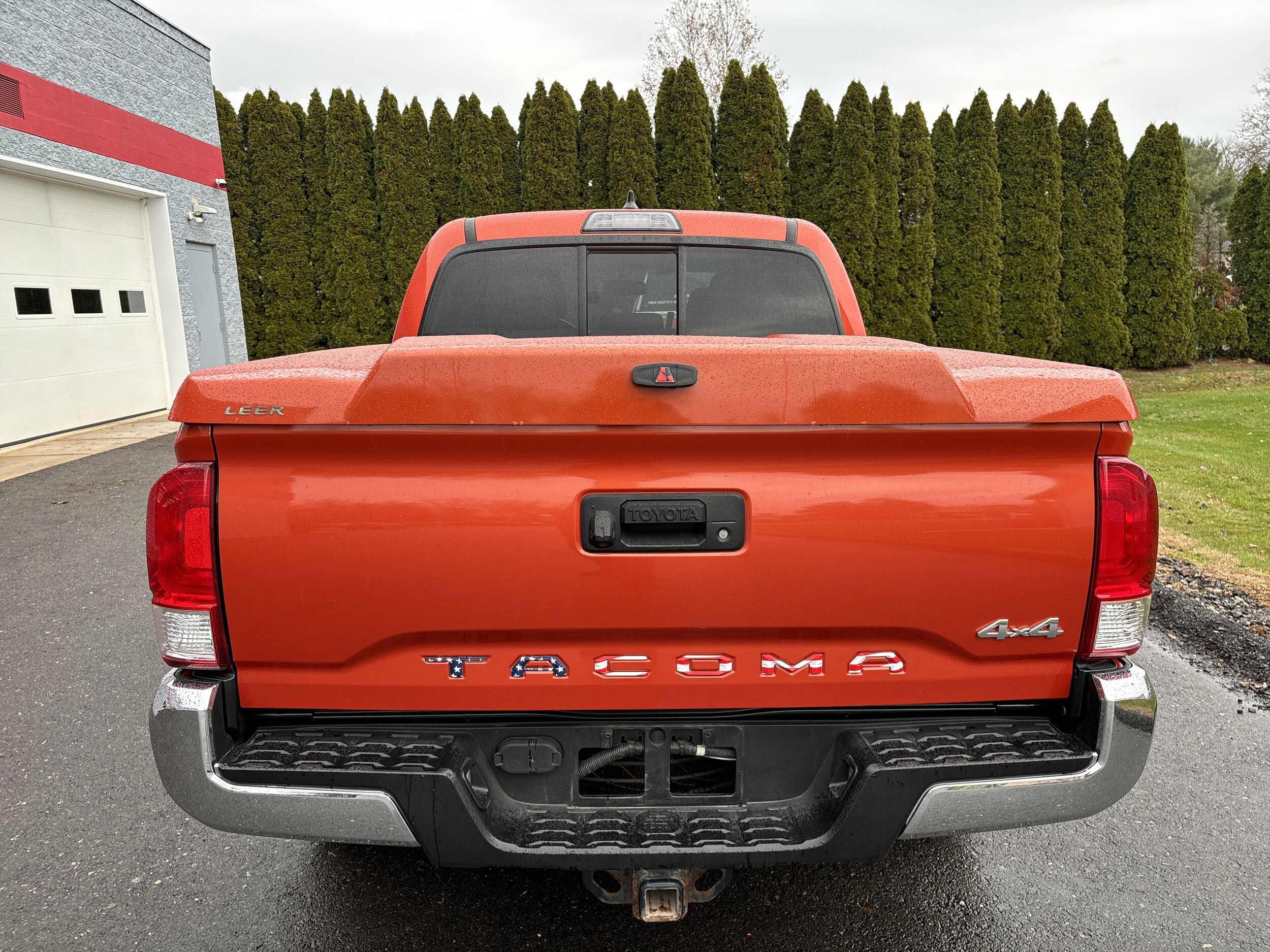 2016 Toyota Tacoma SR5 V6 photo 2