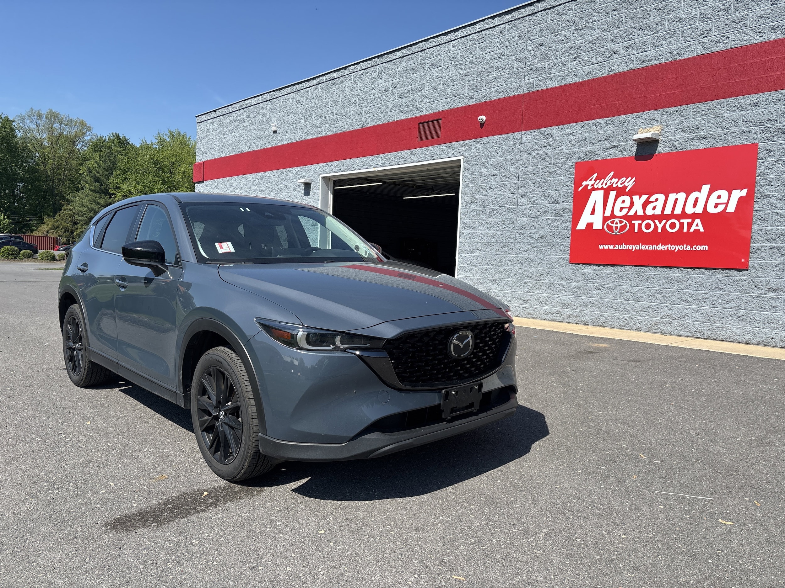 2024 Mazda CX-5 S Carbon Edition Auto AWD's photo