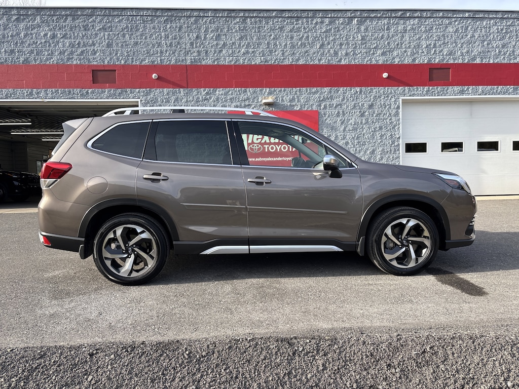 Used 2023 Subaru Forester Touring SUV