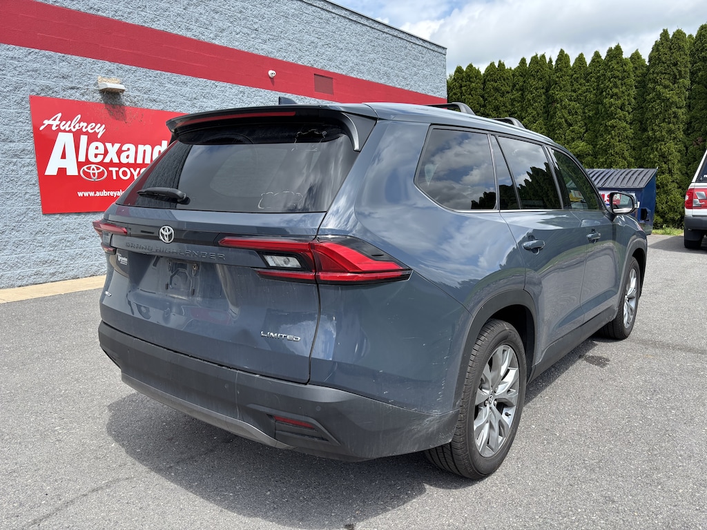 Used 2024 Toyota Grand Highlander Limited SUV