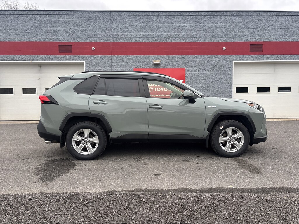 Used 2019 Toyota RAV4 XLE SUV