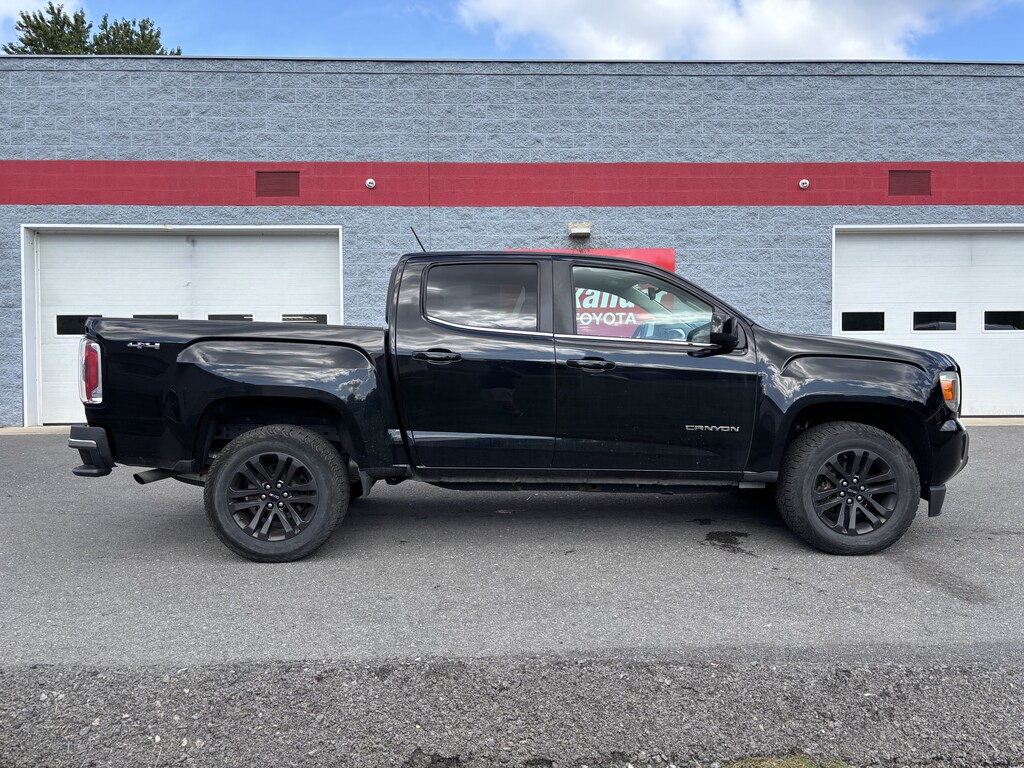 Used 2020 GMC Canyon SLE Truck Crew Cab