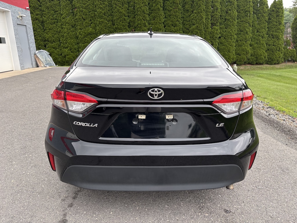 Used 2025 Toyota Corolla LE Sedan