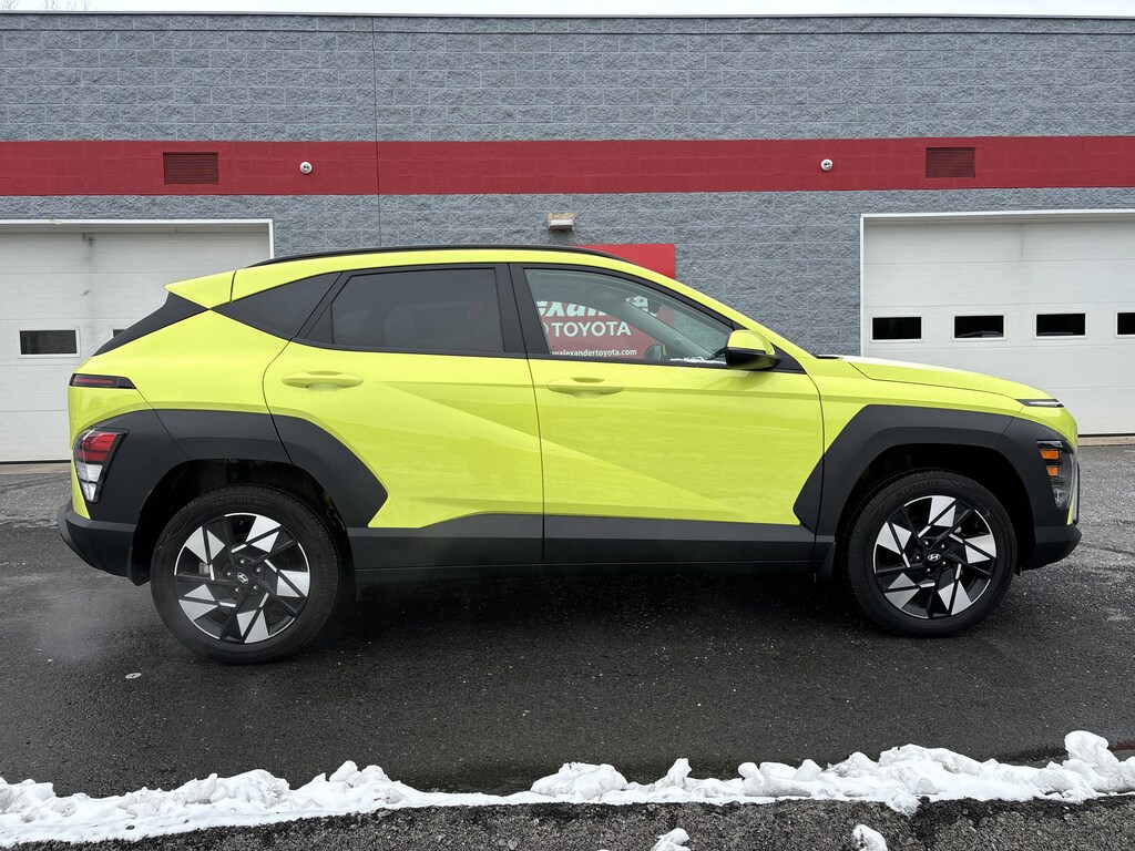 Used 2025 Hyundai Kona SEL Convenience SUV