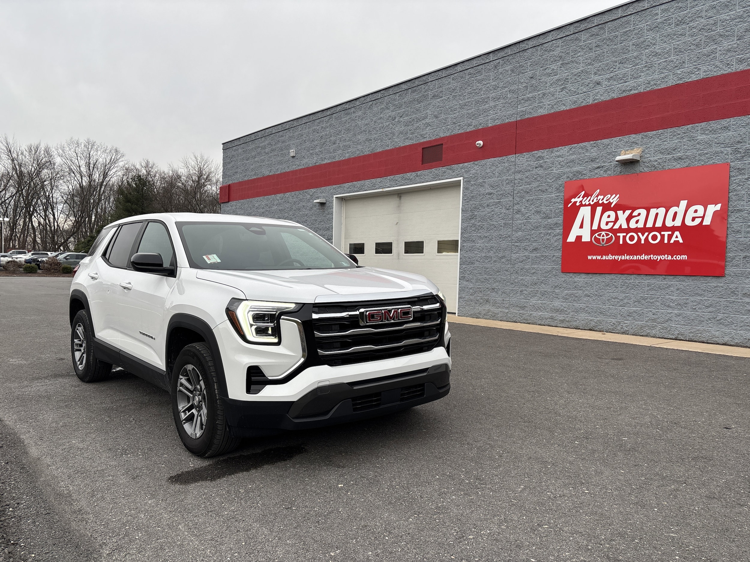 2025 GMC Terrain Elevation's photo