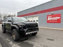 2025 Toyota Tacoma i-FORCE MAX Trailhunter Truck Double Cab