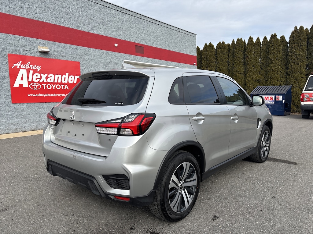 Used 2025 Mitsubishi Outlander Sport 2.0 SE SUV