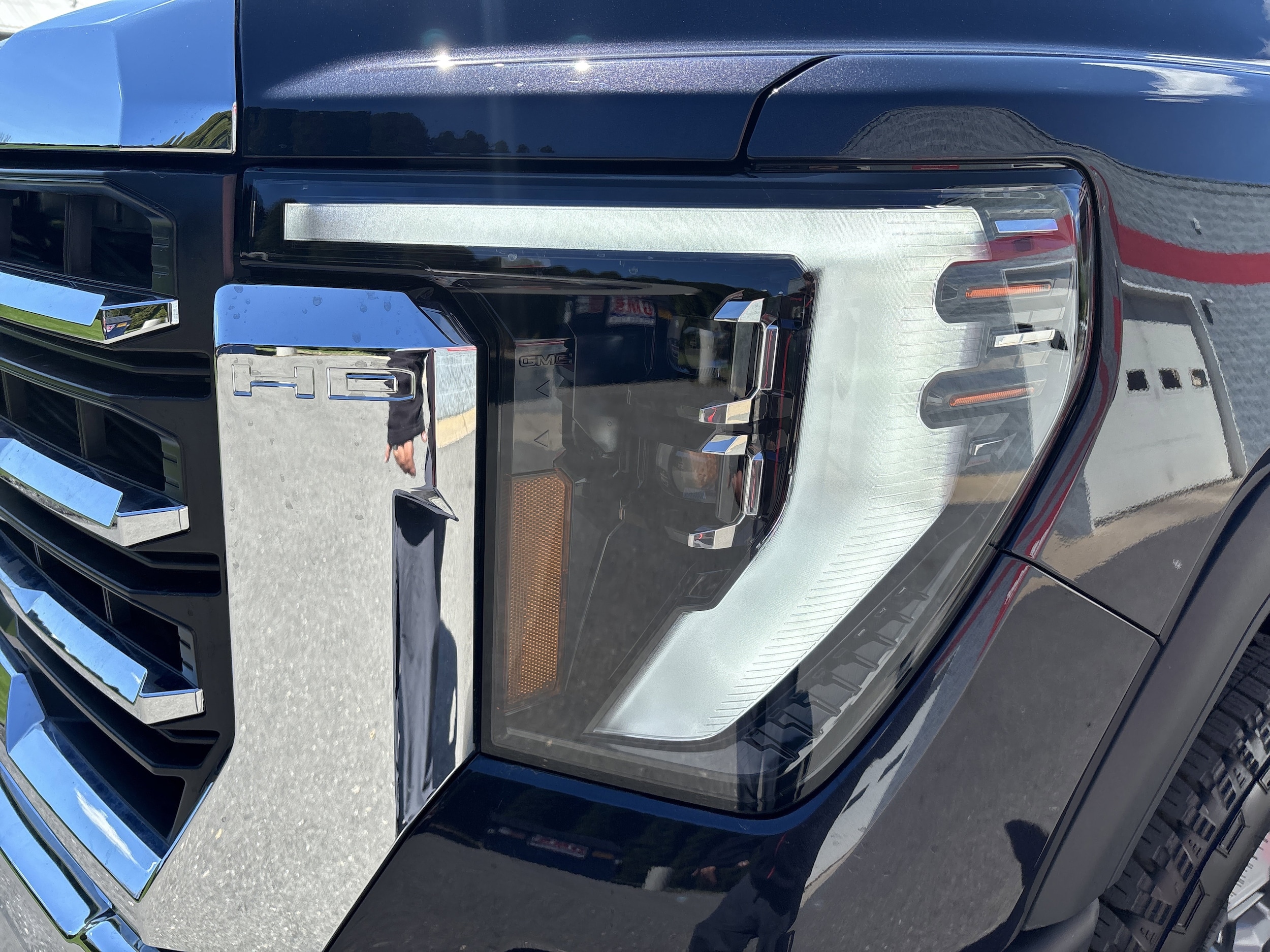 2026 GMC Sierra 2500HD SLT - Photo 9