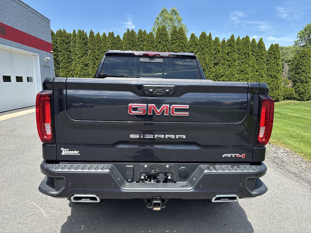 Used 2025 GMC Sierra 1500 AT4 Truck Crew Cab
