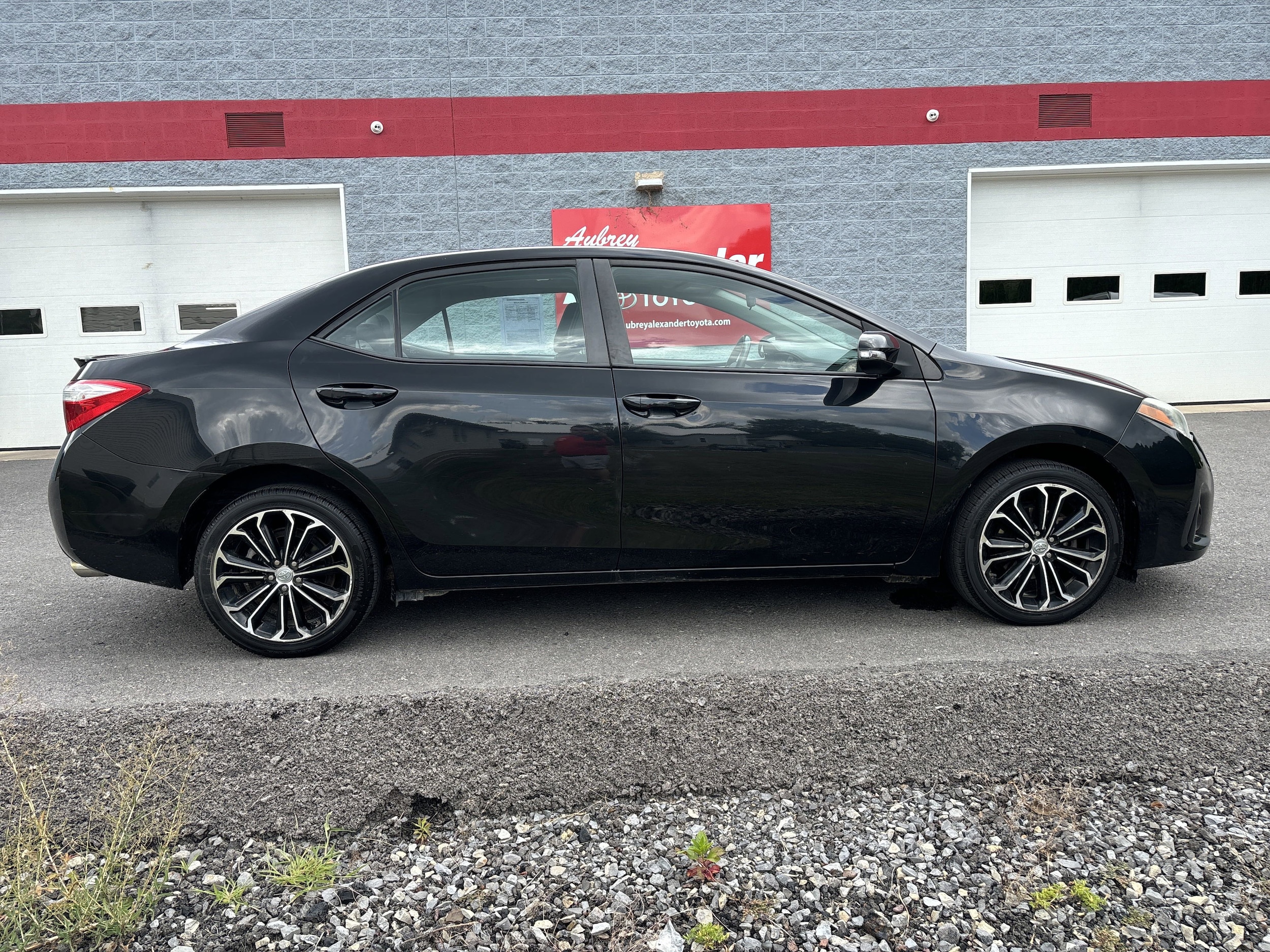 Used 2014 Toyota Corolla S Plus with VIN 2T1BURHEXEC109080 for sale in Selinsgrove, PA