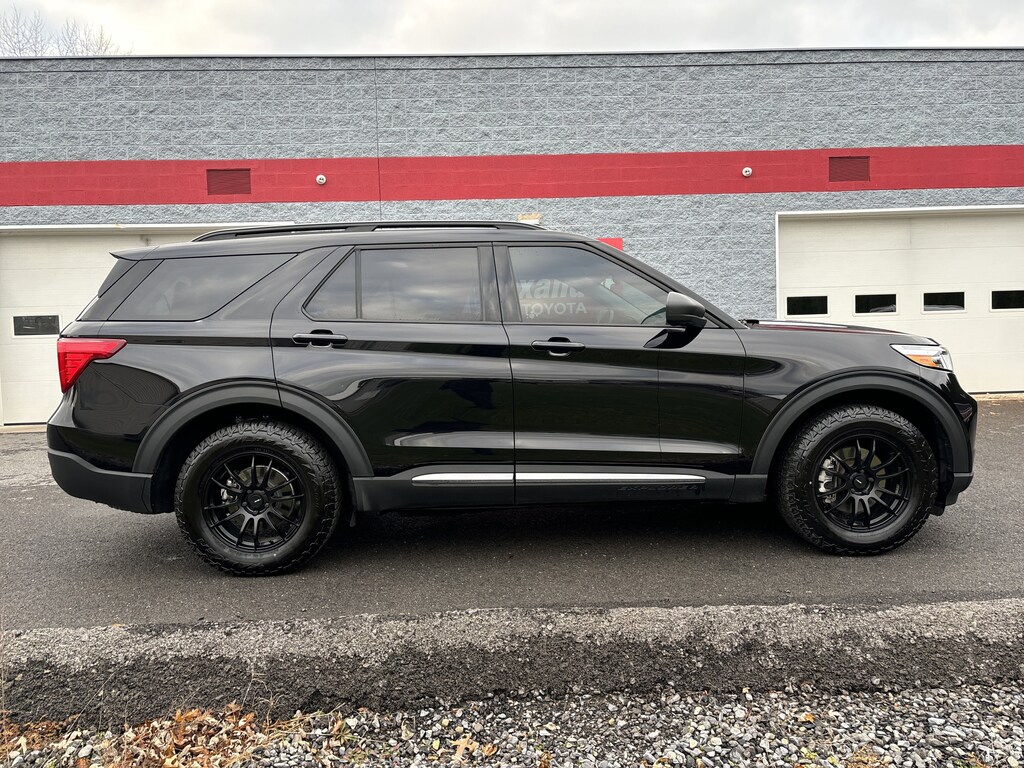 Used 2022 Ford Explorer XLT SUV