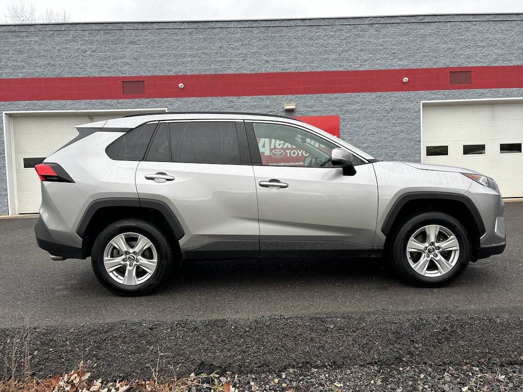 Used 2019 Toyota RAV4 XLE SUV