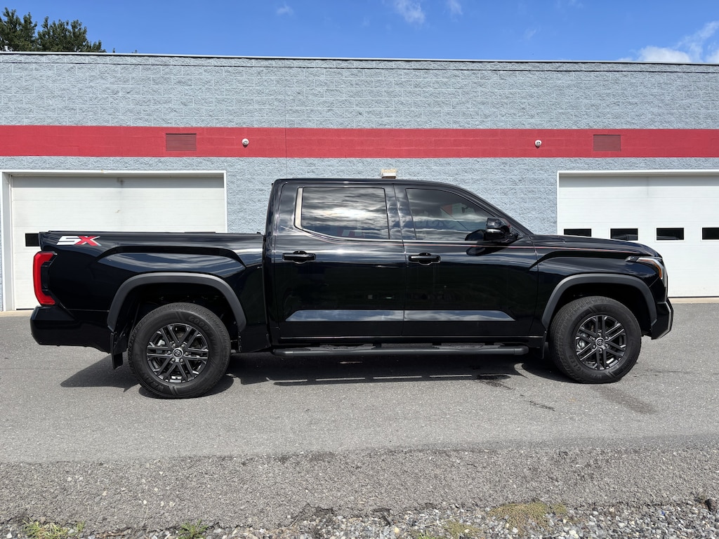 Used 2023 Toyota Tundra 4WD SR5 3.5L V6 Truck CrewMax